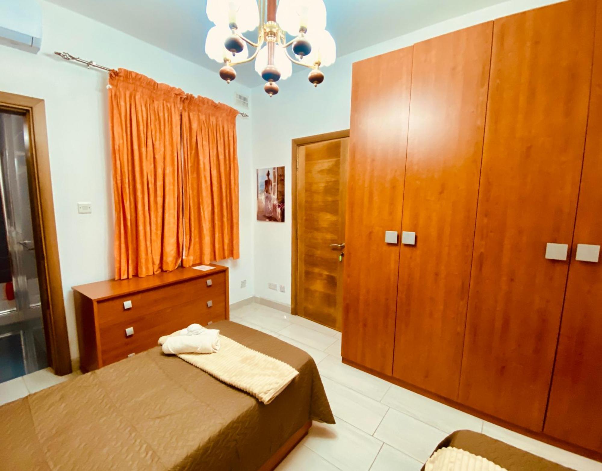 Bugibba Central Modern Apartment San Pawl il-Baħar Eksteriør billede
