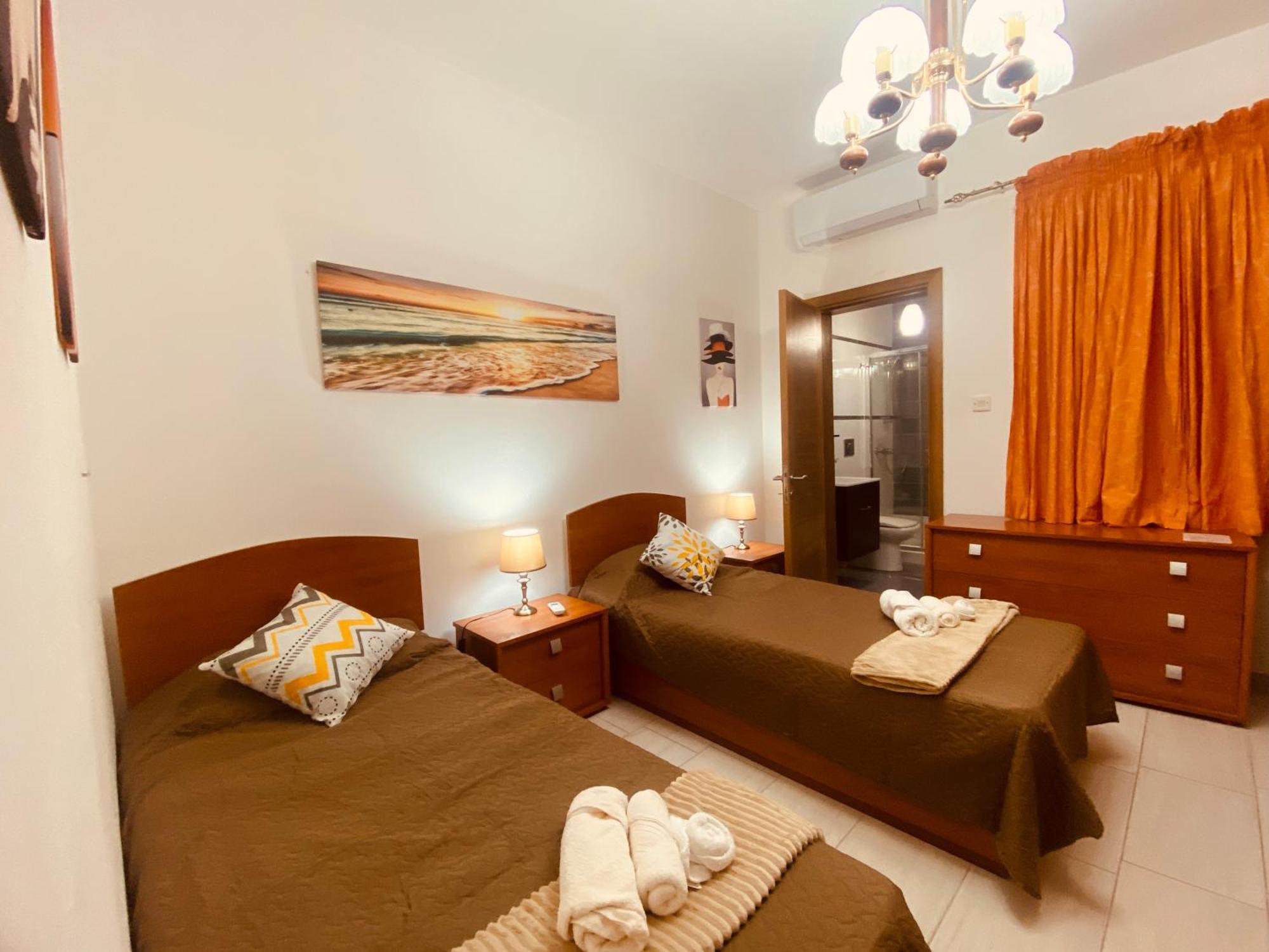 Bugibba Central Modern Apartment San Pawl il-Baħar Eksteriør billede