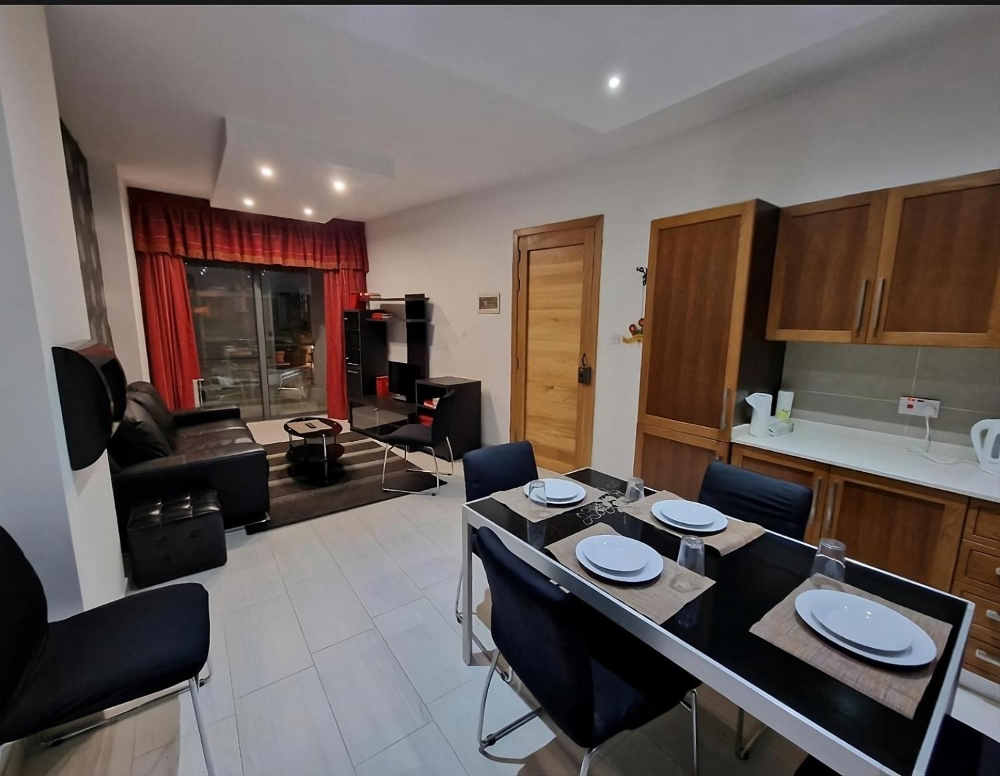 Bugibba Central Modern Apartment San Pawl il-Baħar Eksteriør billede